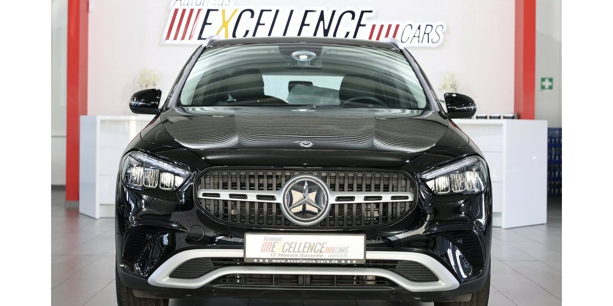 Mercedes-Benz GLA 180 ADVANCED SPORT / LEDER, LED, WIDESCREEN 7.000 km 32.888 &euro; Hamm 59077