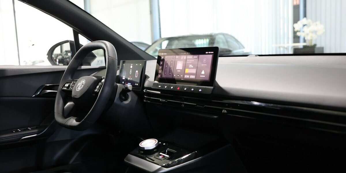 MG 4 ELECTRIC WHITE VIRTUAL, ACC+SPURHALTE, APPLE 50.000 km 17.555 &euro; Hamm 59077