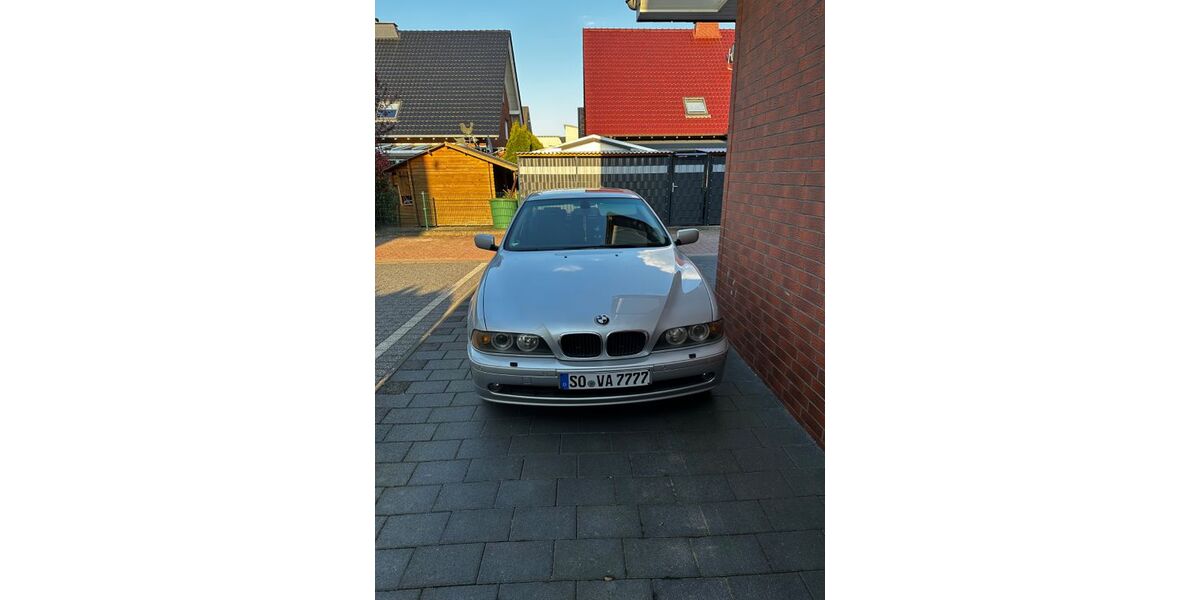 BMW 520 345.000 km 3.200 &euro; Soest 59494