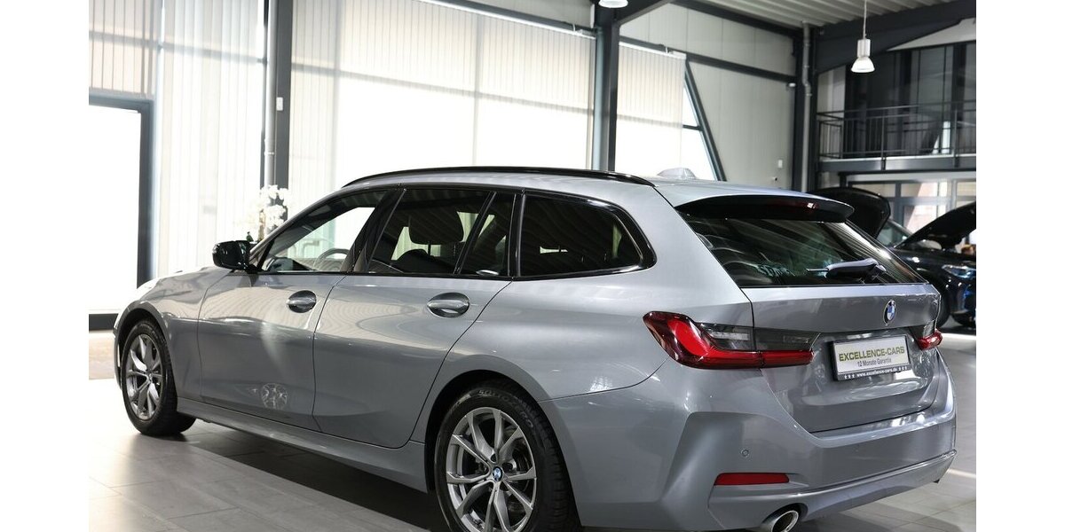 BMW 318d Touring SPORT / PANORAMA,LEDER,CURVED+HUD 53.000 km 29.833 &euro; Hamm 59077