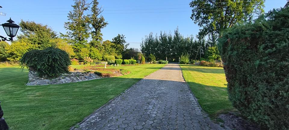 Einfamilienhaus Ennigerloh - 10 Zimmer, 250 m&sup2;, 650.000&euro; | Angebot:25380800