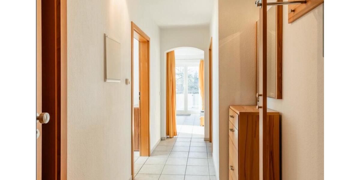 Dachgeschoßwohnung Beckum - 3 Zimmer, 66 m&sup2;, 750&euro; | Angebot:26013801