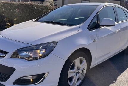 Opel Astra 177.000 km 4.198 &euro; Hamm/Westfalen 59077
