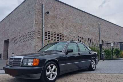 Mercedes-Benz 190 180.000 km 7.300 &euro; Hamm 59067