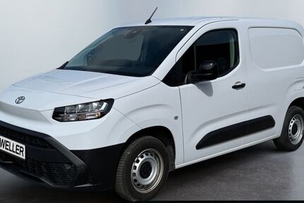 Toyota Proace City 28.735 km 19.580 &euro; Hamm 59067