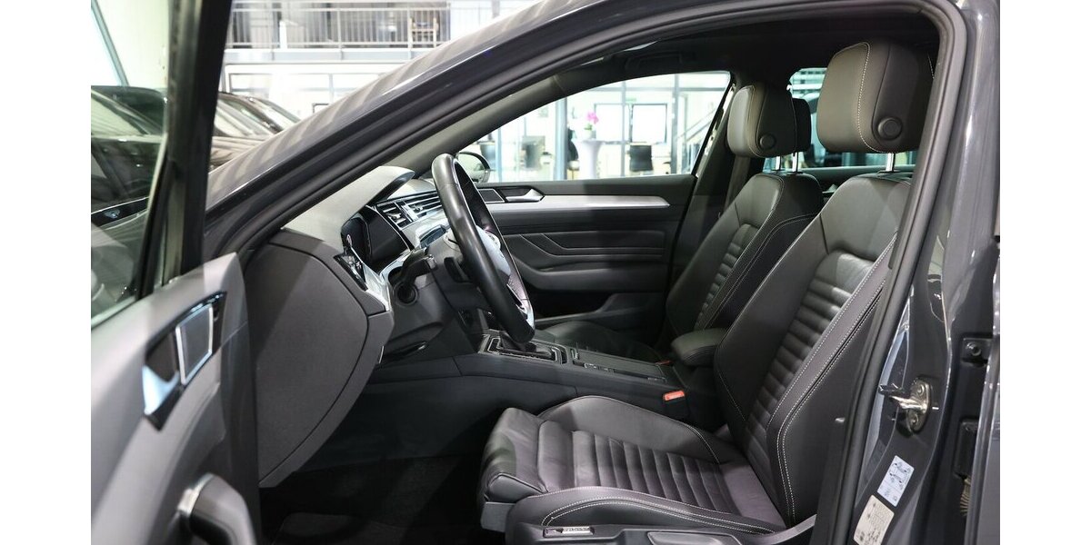 VW Passat Variant 2.0 TDI DSG BUSINESS IQ PANORAMA 122.000 km 22.222 &euro; Hamm 59077