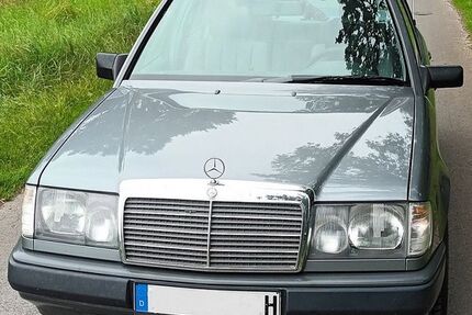 Mercedes-Benz 230 206.000 km 5.200 &euro; Sassenberg 48336
