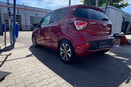 Hyundai i10 22.091 km 7.900 &euro; Münster 48159