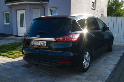 Ford S-Max 128.000 km 13.500 &euro; Hamm 59071