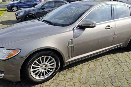Jaguar XF 192.000 km 6.300 &euro; Königsborn (Unna) 59425