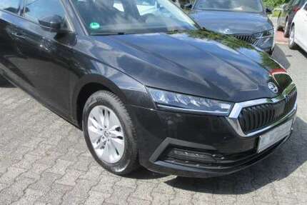 Skoda Octavia Ambition 2.0 TDI DSG NAVI STANDHZG LED ALU 90.840 km 21.988 &euro; Bergkamen 59192
