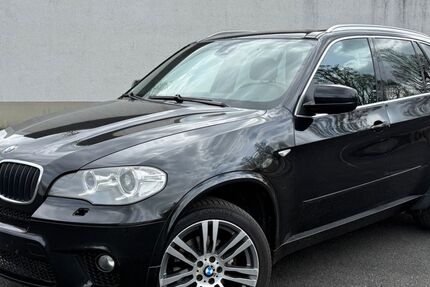 BMW X5 280.000 km 9.900 &euro; Soest 59494