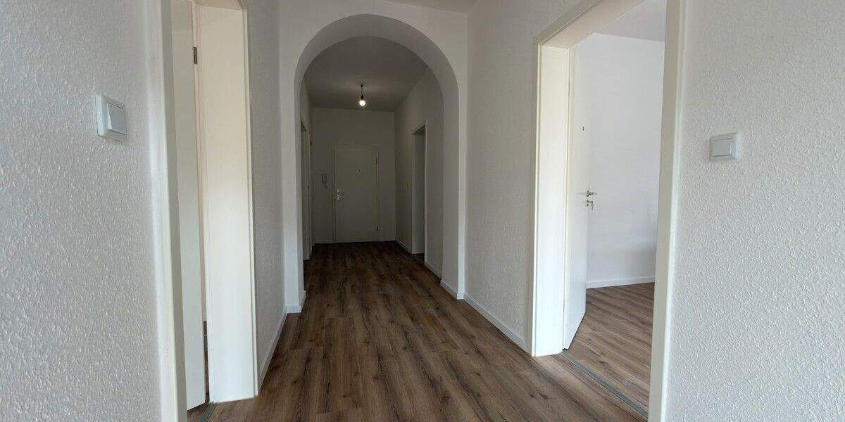 Etagenwohnung Soest - 4 Zimmer, 20 m&sup2;, 500&euro; | Angebot:26246111