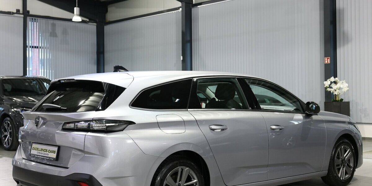 Peugeot 308 SW 130 BLUE-HDI ACTIVE PACK / I-COCKPIT, LED 130.000 km 15.308 &euro; Hamm 59077