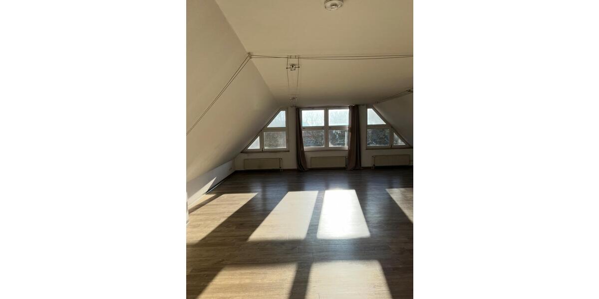 Dachgeschoßwohnung Sassenberg - 2 Zimmer, 88 m&sup2;, 710&euro; | Angebot:25899127