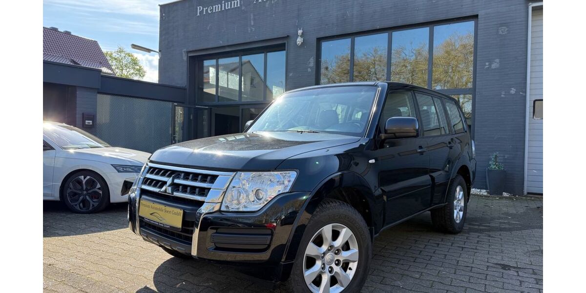 Mitsubishi Pajero 119.700 km 27.500 &euro; Soest 59494