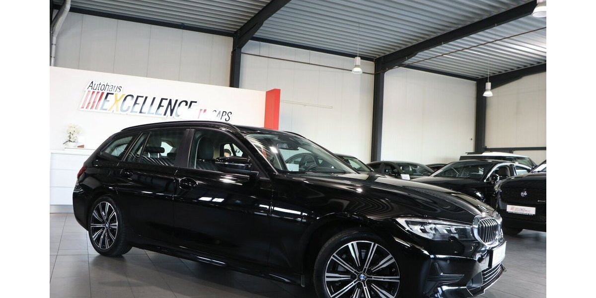 BMW 330d Touring ADVANTAGE / LED / LIVE+NAVI+ 149.000 km 21.993 &euro; Hamm 59077