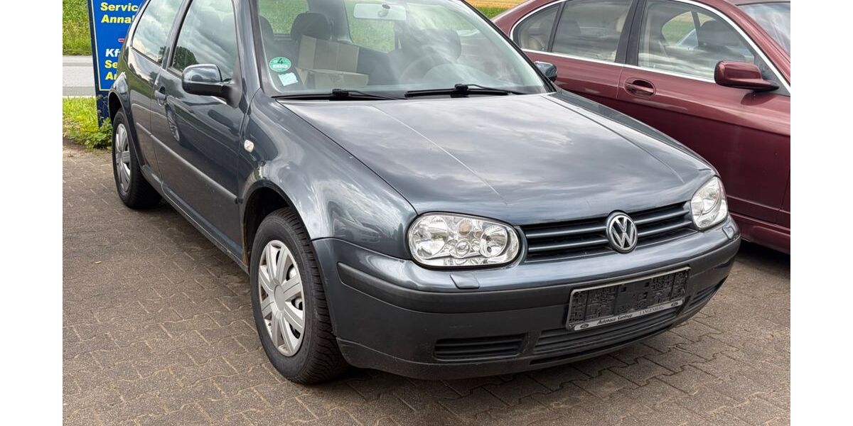 VW Golf 193.780 km 2.999 &euro; Rheda-Wiedenbrück 33378