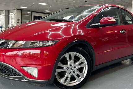 Honda Civic 98.500 km 6.990 &euro; Hamm 59077