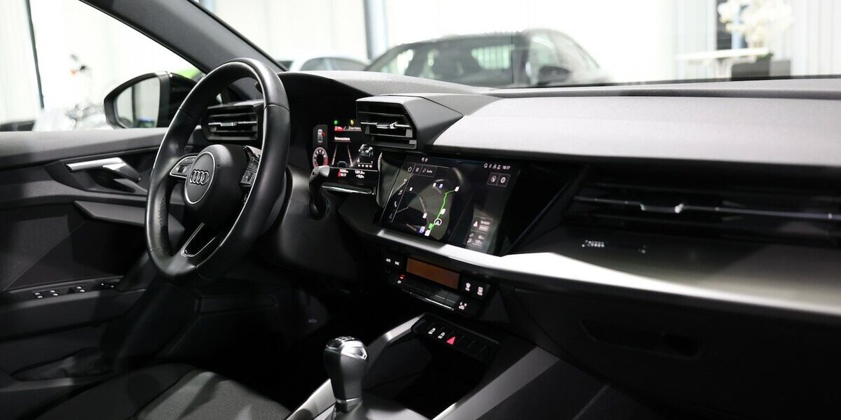 Audi A3 LIMOUSINE 35 TFSI BUSINESS BLACK LED,ACC+LANE 16.000 km 27.333 &euro; Hamm 59077