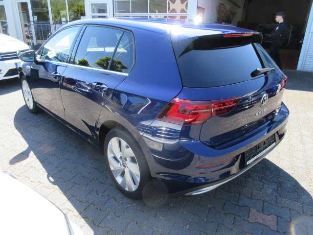 VW Golf Style 1.5 eTSI DSG NAVI PANO IQ LIGHT ACC ALU 34.900 km 24.444 &euro; Bergkamen 59192