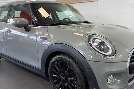 Mini Cooper 93.500 km 15.690 &euro; Soest 59494