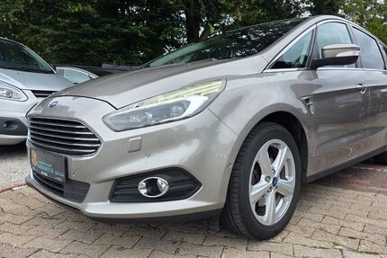 Ford S-Max 141.000 km 12.499 &euro; Warendorf 48231