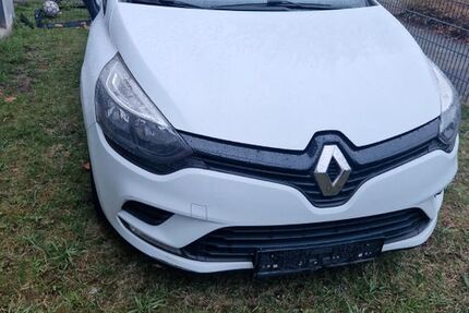 Renault Clio 133.000 km 4.500 &euro; Ahlen 59227