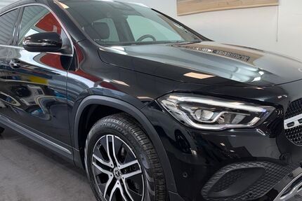 Mercedes-Benz GLA 200 61.500 km 28.600 &euro; Soest 59494