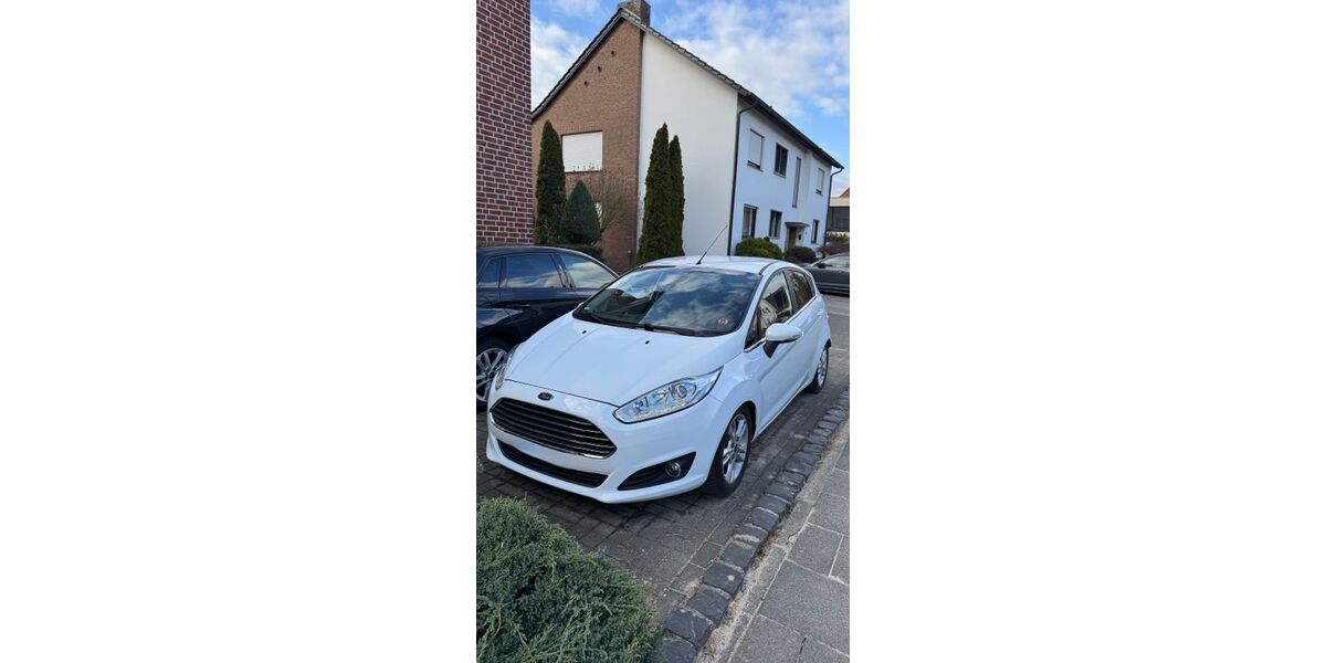 Ford Fiesta 129.518 km 6.800 &euro; Rheda-Wiedenbrück 33378