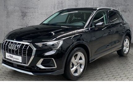Audi Q3 8.800 km 39.990 &euro; Rheda-Wiedenbrück 33378