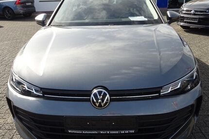 VW Passat Variant 28.888 km 28.990 &euro; Werl 59457