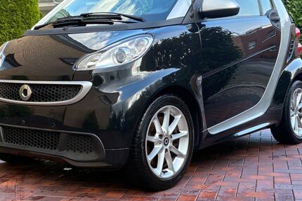 Smart ForTwo 35.608 km 7.900 &euro; Rheda-Wiedenbrück 33378