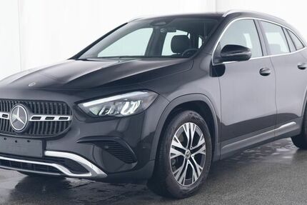Mercedes-Benz GLA 180 14.320 km 34.990 &euro; Rheda-Wiedenbrück 33378