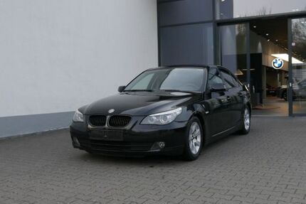 BMW 523 218.444 km 4.390 &euro; Soest 59494