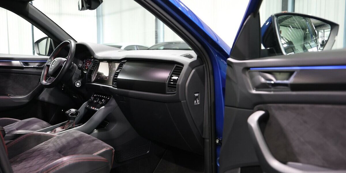 Skoda Kodiaq 2.0 TDI DSG 4x4 RS-SPORTPAKET BLUE+BLACK 145.000 km 26.444 &euro; Hamm 59077