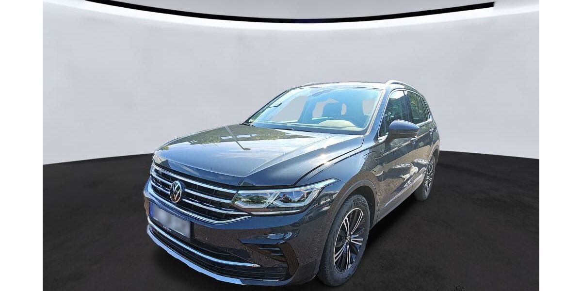 VW Tiguan 32.360 km 28.880 &euro; Ahlen 59229