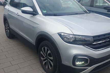 VW T-Cross 3.966 km 22.498 &euro; Soest 59494