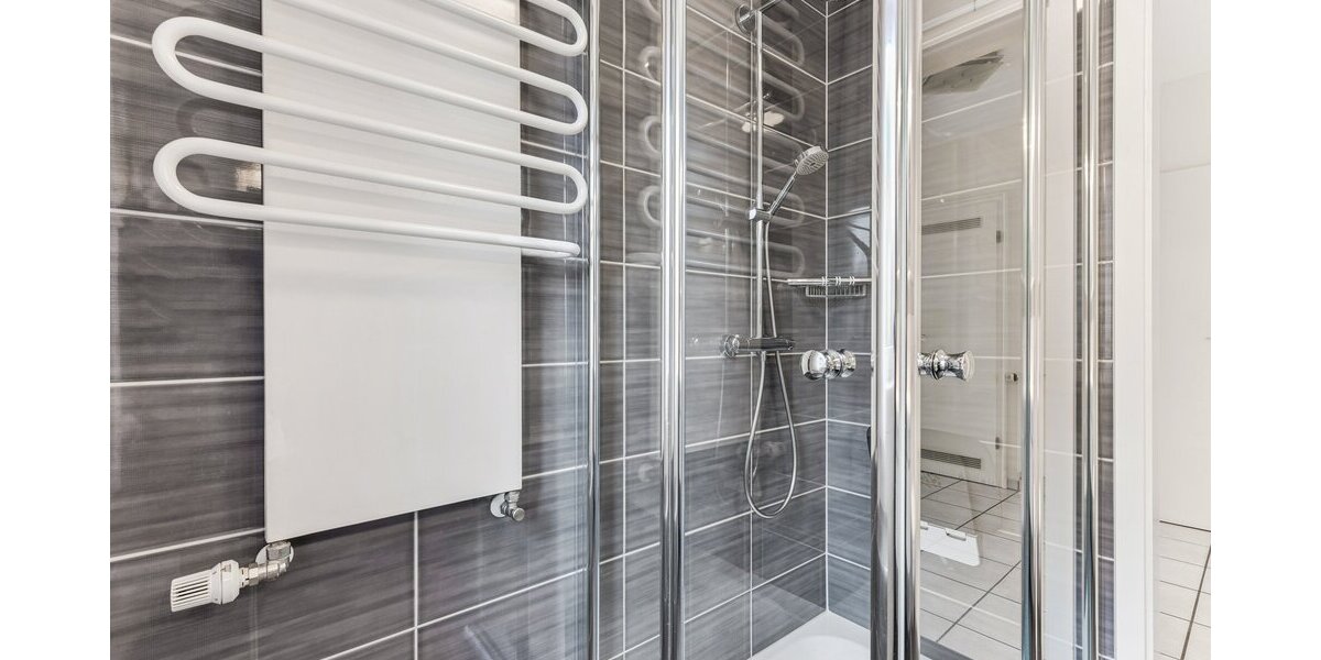 RESERVIERT - Sofort frei: Gepflegte 2-Zimmer-Erdgeschosswohnung mit großem Balkon & Tiefgaragenstellplatz - Erdgeschoßwohnung Bad Sassendorf | Angebot:25851708