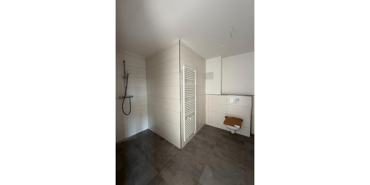 Etagenwohnung Beckum - 2 Zimmer, 70 m&sup2;, 880&euro; | Angebot:25341310