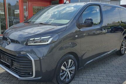 Toyota Proace (Verso) 13.000 km 41.750 &euro; Beckum 59269