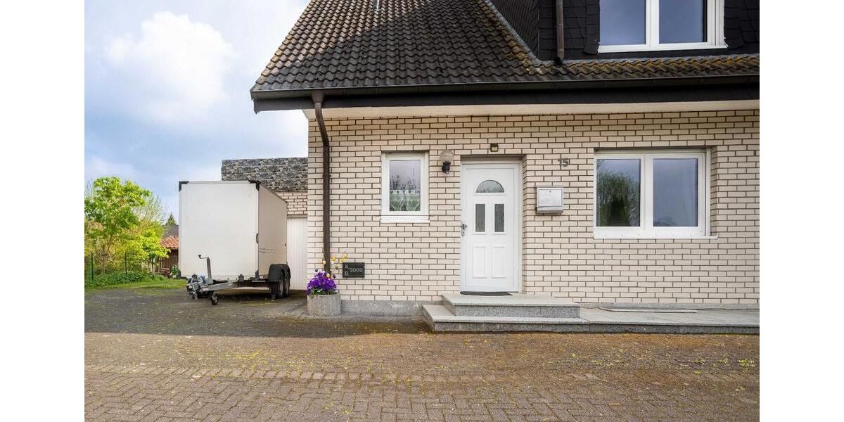 Doppelhaushälfte Soest - 8 Zimmer, 205 m&sup2;, 415.000&euro; | Angebot:25649422