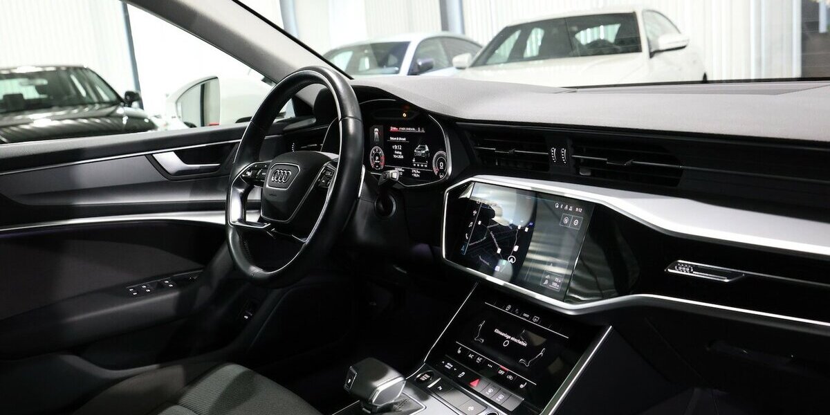 Audi A6 Avant 35 TDI BUSINESS WHITE / PANORAMA,VC,LED 107.000 km 25.111 &euro; Hamm 59077