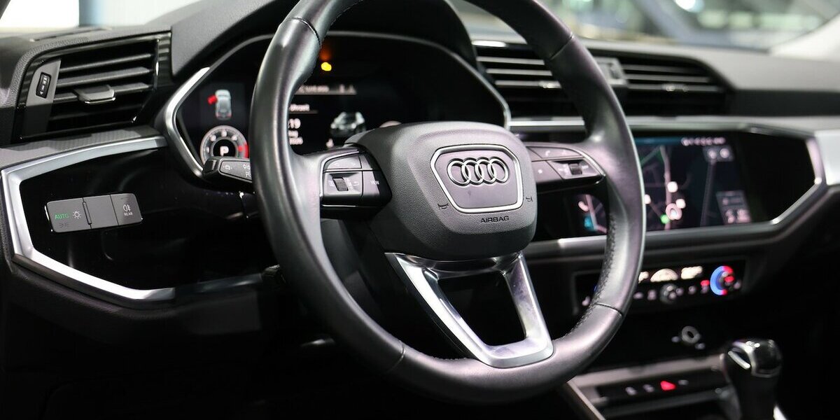 Audi Q3 35 TDI QUATTRO ADVANCED / LED, LEDER, VC 72.000 km 27.993 &euro; Hamm 59077