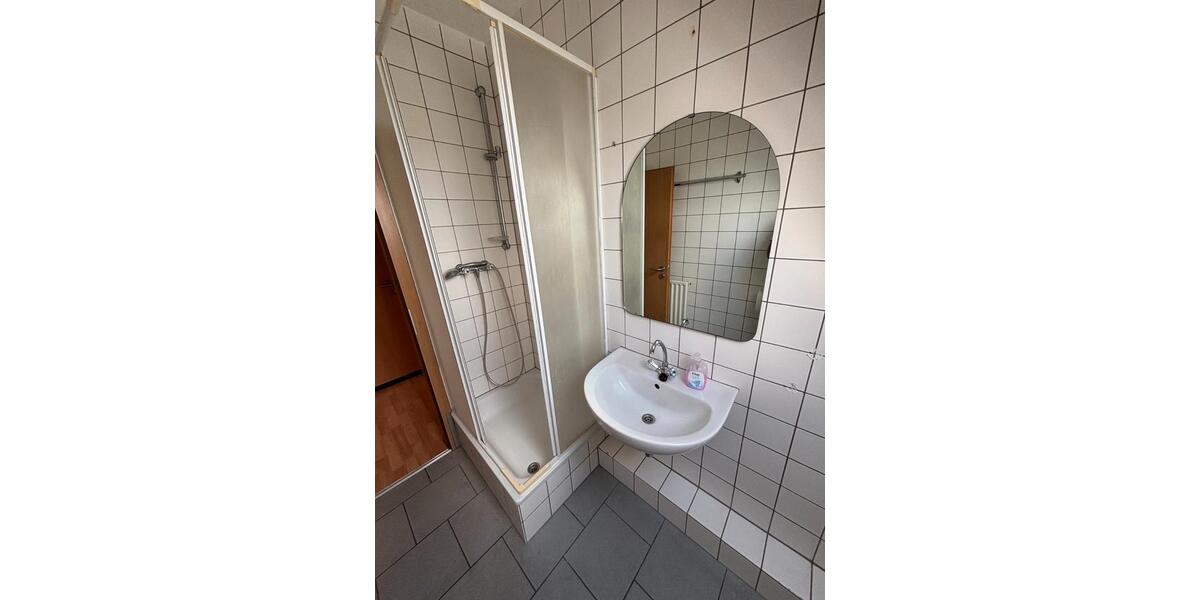 Dachgeschoßwohnung Ennigerloh - 3 Zimmer, 47 m&sup2;, 85.000&euro; | Angebot:26875515