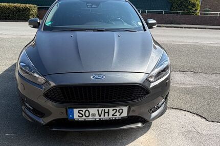 Ford Focus 176.000 km 8.400 &euro; Soest 59494