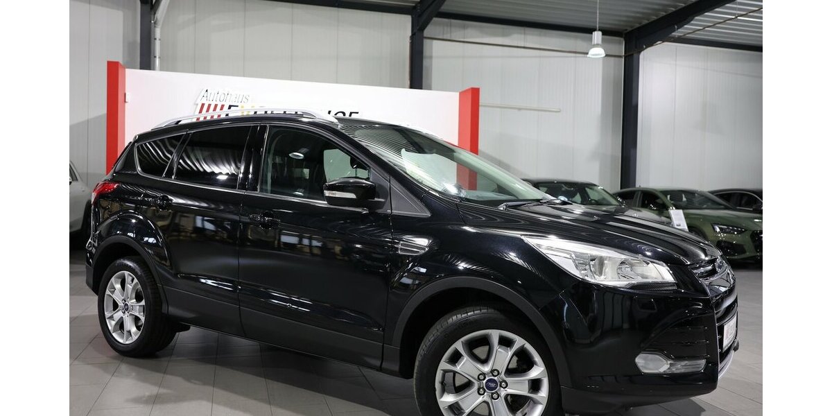 Ford Kuga 2.0 TDCI 4x4 TITANIUM / LEDER / NAVI+ 90.000 km 12.333 &euro; Hamm 59077