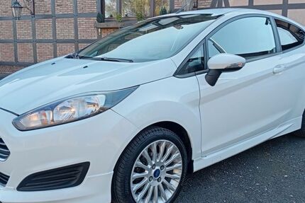 Ford Fiesta 112.000 km 4.299 &euro; Hamm 59077