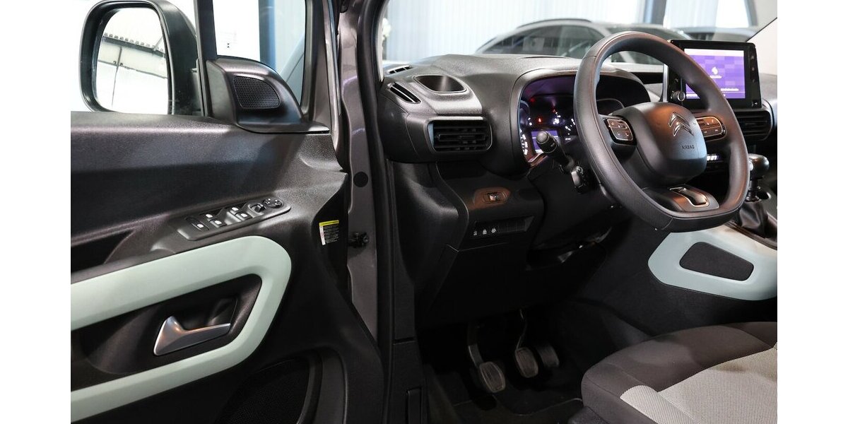 Citroen Berlingo 1.5 BLUE-HDI FEEL XL130 / 7-SITZER / 136.000 km 15.555 &euro; Hamm 59077