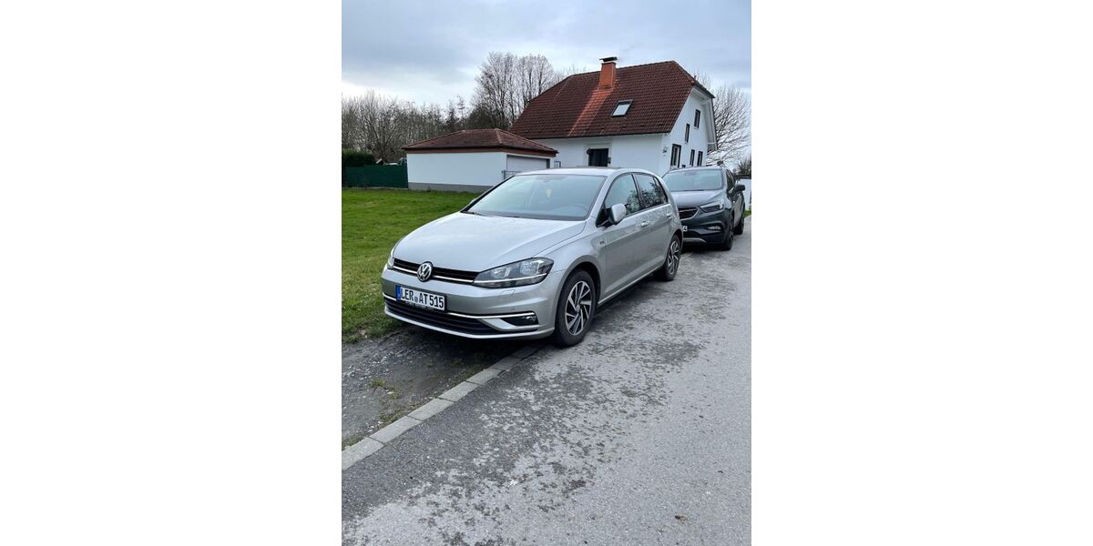 VW Golf 61.500 km 14.600 &euro; Unna 59427
